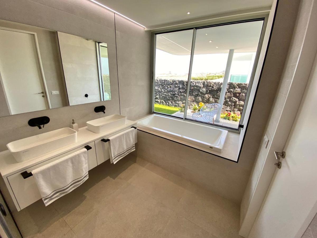 Rocavista - Villa With Heated Rooftop Pool And Amazing Ocean View Costa Adeje  Luaran gambar